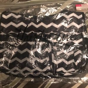 31 Explorista Crossbody